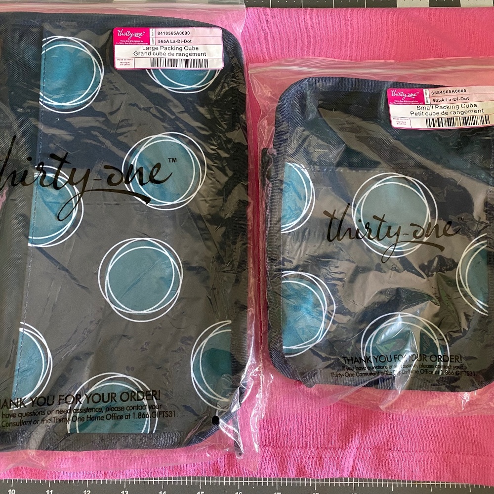 Thirty One Large and Small Packing Cubes-La-Di-Dot
